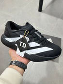 TÊNIS ADIDAS - ADIZERO EVO SL