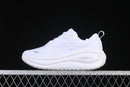 TÊNIS NIKE - NIKE VOMERO PLUS